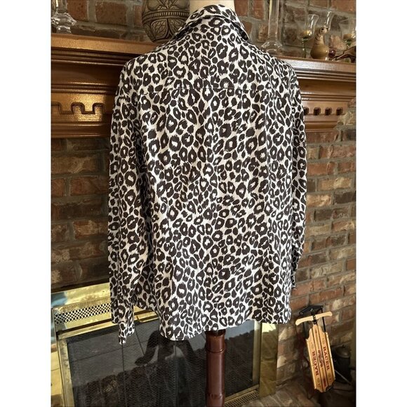 Chico’s Ladies Brown Long Sleeve Blouse Size 3 Leopard Print - Picture 3 of 6